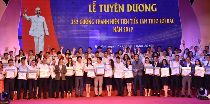 ĐẠI HỘI THANH NIÊN TIÊN TIẾN LÀM THEO LỜI BÁC