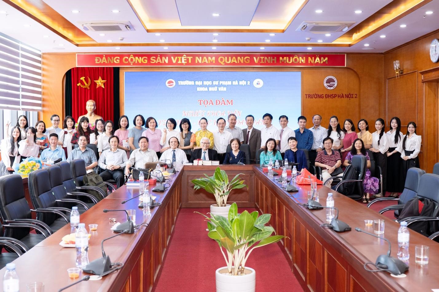 CHƯƠNG TRÌNH TỌA ĐÀM 
